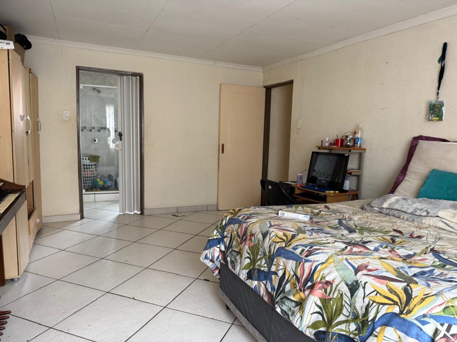 4 Bedroom Property for Sale in Tlhabane West North West